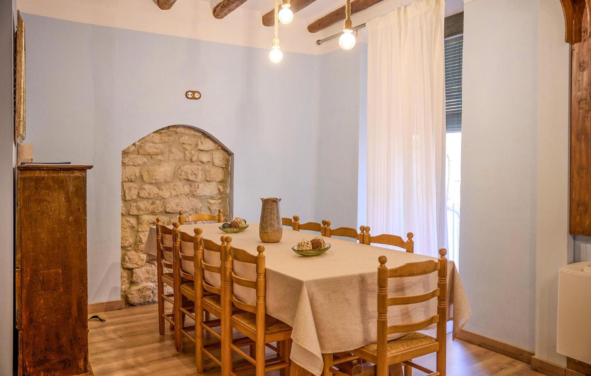 El Vilosell Pet Friendly Home In Vilosell With Kitchen מראה חיצוני תמונה